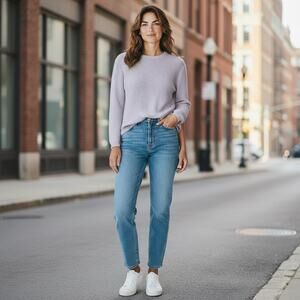 Talbots Textured Knit Sweater Crewneck Lavender Lilac Size Small Soft Cozy Preow